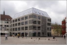 כשיהיו ציוצים, הם יופיעו כאן. Neubau Der Vr Bank Am Marktplatz In Wurzburg 05 2009 Staedte Fotos De