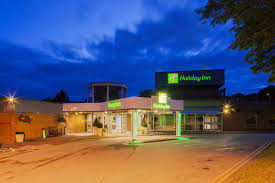 Conveniently located adjacent to the harrogate international conference centre, the holiday inn hotel is placed in the town centre and is ideal base to explore the delights of the yorkshire countryside including bolton abbey, ripon cathedral, harewood house, richmond castle, fountains abbey and the lightwater valley. Holiday Inn Norwich Hotel Best Price Guaranteed