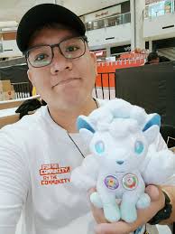 henlo trainers, i went as journeys dawn and kokomi sylveon (pokecon d2 &  d3) 🌸 if you have a picture of us, please do comment below so i can  compile it!! thank