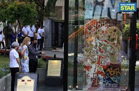 Слушай и скачивай sytricka running in the 90s vaporwave в mp3 бесплатно. Graffiti Adjima