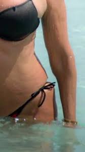 Jump to navigation jump to search. Pata Villanueva Sur Twitter Linda