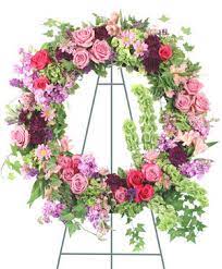 Mobile, al local florist providing casket designs gifts & flowers help celebrate the life of a friend or loved one and express yourself perfectly with a lovely funeral arrangement. Funeral Flowers From Zimlich The Florist Your Local Mobile Al