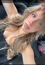 Ash💞 (@ashley.michele)