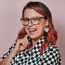 Sylvia Smith (@sylvia_draws) • Instagram photos and videos