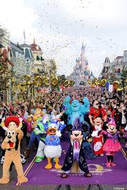 The park is based on a formula pioneered by disneyland in california and further employed at the magic. 20 Geburtstag Disneyland Paris Disneyland Paris Disneyland Disney Spass