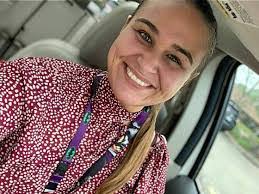 Elizabeth Laborde's Instagram, Twitter & Facebook