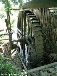 Premierul a mai spus ca prin aceste declaratii presedintele da apa la moara tocmai partidului comunistilor din moldova. Moraritul La Valea Teilor