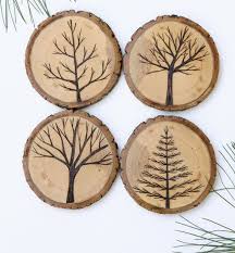 Wood Burned Tree Coasters Artesanias De Lena Arte De Madera Ardiente Bricolaje De Adornos De Navidad