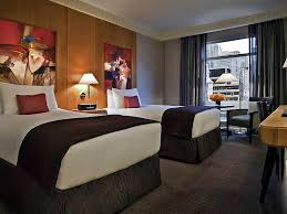 Redesigned hotel rooms and suites are an introduction to new york living, inspired by chic penthouses, filled with elements inspired by nyc history and overlooking central park or the city. Hotel In New York City Sofitel New York All