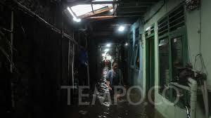 Hujan di jakarta bahkan masih akan terjadi hingga pukul 04.00 wib pada 20 februari 2021. 1ta9msq Oa5som