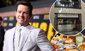 He recently announced he would be bringing his burger chain to australia. Mark Wahlberg Is Set To Open Fast Food Chain Wahlburgers In Australia Daily Mail Online