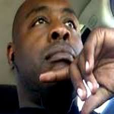 MR. EARL SISSON (@Iambigearl)