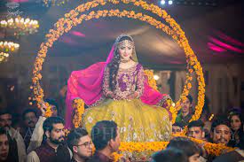 Mehndi Beautiful Bride Pakistan Wedding Bride Entry Indian Wedding Photography