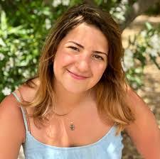 Emily Bice's Instagram, Twitter & Facebook