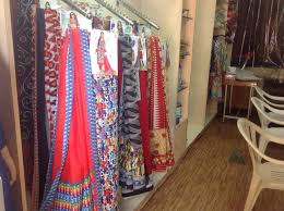 15 Reviews for Sonali Fashion House in King Koti, Hyderabad