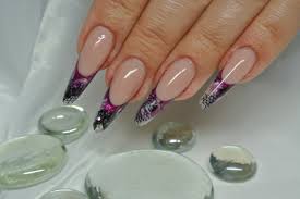 Wer aber die nötigen materialien hat und die richtige methode kennt, kann ganz einfach zuhause gelnägel selber machen. Die Aquarium Gelnagel Der Letzte Schrei Der Nagelmodellage