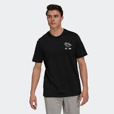 Our collection includes plus size sports tees, music tees, superhero shirts and more adorable styles. Adidas X Star Wars The Mandalorian The Child Graphic Tee Black Adidas Deutschland