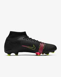 Cachadliknandeför bredare fötter brukar vi rekommendera fotbollsskor från adidas medan nike passar de lite smalare. Fotbollssko For Varierat Underlag Nike Mercurial Superfly 8 Academy Mg For Man Nike Se