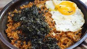 Bahkan dengan bahan dan bumbu yang mudah untuk didapatkan. Resep Nasi Goreng Kimchi Kimchi Fried Rice Cooking Eating Youtube