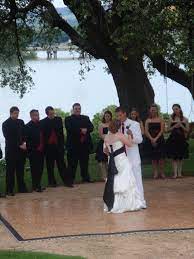 The Inn On Lake Granbury Is A Full Service North Texas Wedding Location Offering The Highest Qualit Destination Wedding Venues Intimate Weddings Texas Weddings