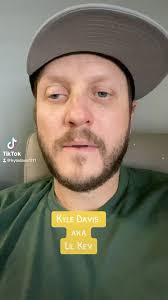 Kyle Davis aka Lil Kev from Always Sunny. Deleted scene Season 6 "Dee gives  birth" #asip #itsalwayssunny #lilkev #nostalgia #blastfromthepast #tvclips  #cultclassic #funnyshows #actor #acting ...