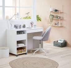 A white office desk, for example, is able to mix two elements in a really harmonious way. Designer S Ideas Home Office Design For Productive Work Archi Living Com