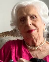 Laura Matilde Ruiz (@lauramatilderuiz) • Instagram photos and videos