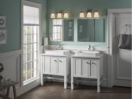 What's more, many of today's modern materials can block uv rays, offer customized levels of light and keep the room cool by blocking out the sun's heat. 20 Gorgeous Options For Bathroom Window Curtains