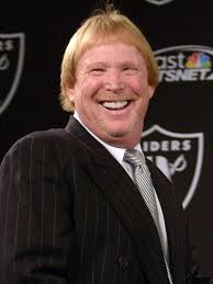 Report: Raiders owner Mark Davis exploring move to Las Vegas
