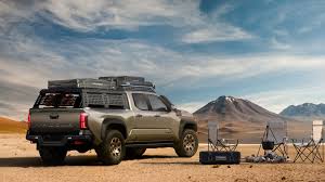Thấy dân "phượt" thi nhau độ bán tải đi cắm trại, Toyota tung luôn ra  Tacoma Trailhunter lắp "full đồ" từ nhà máy