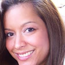 Desirae Williams's Instagram, Twitter & Facebook