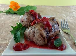 Muschiulet de porc la gratar cu sos worcestershire. MuschiuleÅ£ De Porc In Bacon La Cuptor Epoch Times Romania