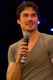 Let's take a look at his age, birthday, marriage and love life, net worth, and some fun facts. Ohne Nina Dobrev Trauer Todesfall Bei Ian Somerhalder