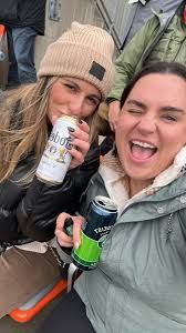 madeline bacon (@maddybakeslawlz)