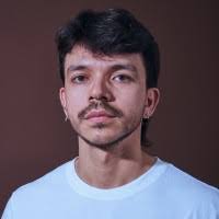 100+ perfiles de «Danny Vallejo»