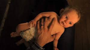 Night shyamalan, servant follows a philadelphia couple in mourning after an unspeakable tragedy creates a rift in their marriage and opens the door for a mysterious force to enter their home. Servant Tv Series 2019 Imdb