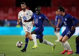 Although, casemiro has played more minutes than kante so far, it will be interesting to see who sets the standards tonight. Chris Sutton How Chelsea Can Beat Real Madrid Frustrate Them Be Patient And Pounce Aktuelle Boulevard Nachrichten Und Fotogalerien Zu Stars Sternchen
