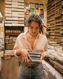 Louise Damas On Instagram The Basic Problem In A Book Shop Just Impossible To Choose Louisedamas H Louise Damas Dress Like A Parisian Denim Street Style