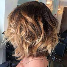 100 New Short Hairstyles For 2019 Bobs And Pixie Haircuts Today S Article Is All About 100 New Sho Coiffure Balayage Balayage Cheveux Courts Cheveux Mi Long