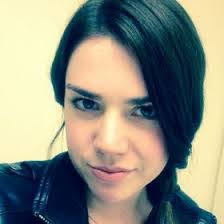 Lindsey Oakes's Instagram, Twitter & Facebook