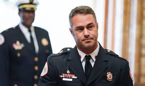 Chicago Fire Episode 7 07 What Will Define You Promo Sneak Peeks Promotional Photos Press Release Taylor Kinney Chicago Fire Chicago Fire Chicago
