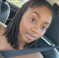 Carmen Wesson's Instagram, Twitter & Facebook