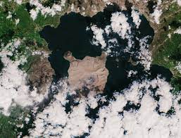 Hindi lang ito taal volcano update makikita rin sa content na ito ang real time situations ng ating kababayan at lagay ng kalsada at. Esa Taal Volcano Blanketed By Ash