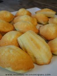 Madeleines Avec Une Belle Bosse Au Thermomix Recette Delicious Foods En 2019 Recette Recettes De Cuisine Et Thermomix