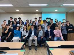 Here are 4 possible meanings. ê³ ë ¤ì‹ í•™ëŒ€í•™ì› ì‹ ì›í•˜ ì›ìž¥ ê¹€ìž¬ìœ¤ êµìˆ˜ í•œë™ëŒ€í•™êµì—ì„œ ì—´ë¦° íŠ¹ê°• ê°€ì ¸ Kts News