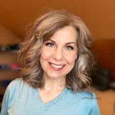 Cari Mclaughlin's Instagram, Twitter & Facebook