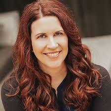 Allie Winters's Instagram, Twitter & Facebook