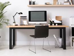 Für die arbeit zu hause ist nicht nur die atmosphäre, sondern die gesamte arbeitsumgebung wichtig. Home Office Schreibtische Zum Arbeiten Moebel De