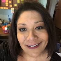 Rhonda Loop's Instagram, Twitter & Facebook