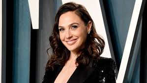 The official website of gal gadot. Gal Gadot Responds To Backlash Over Imagine Quarantine Video It Didn T Transcend Billboard